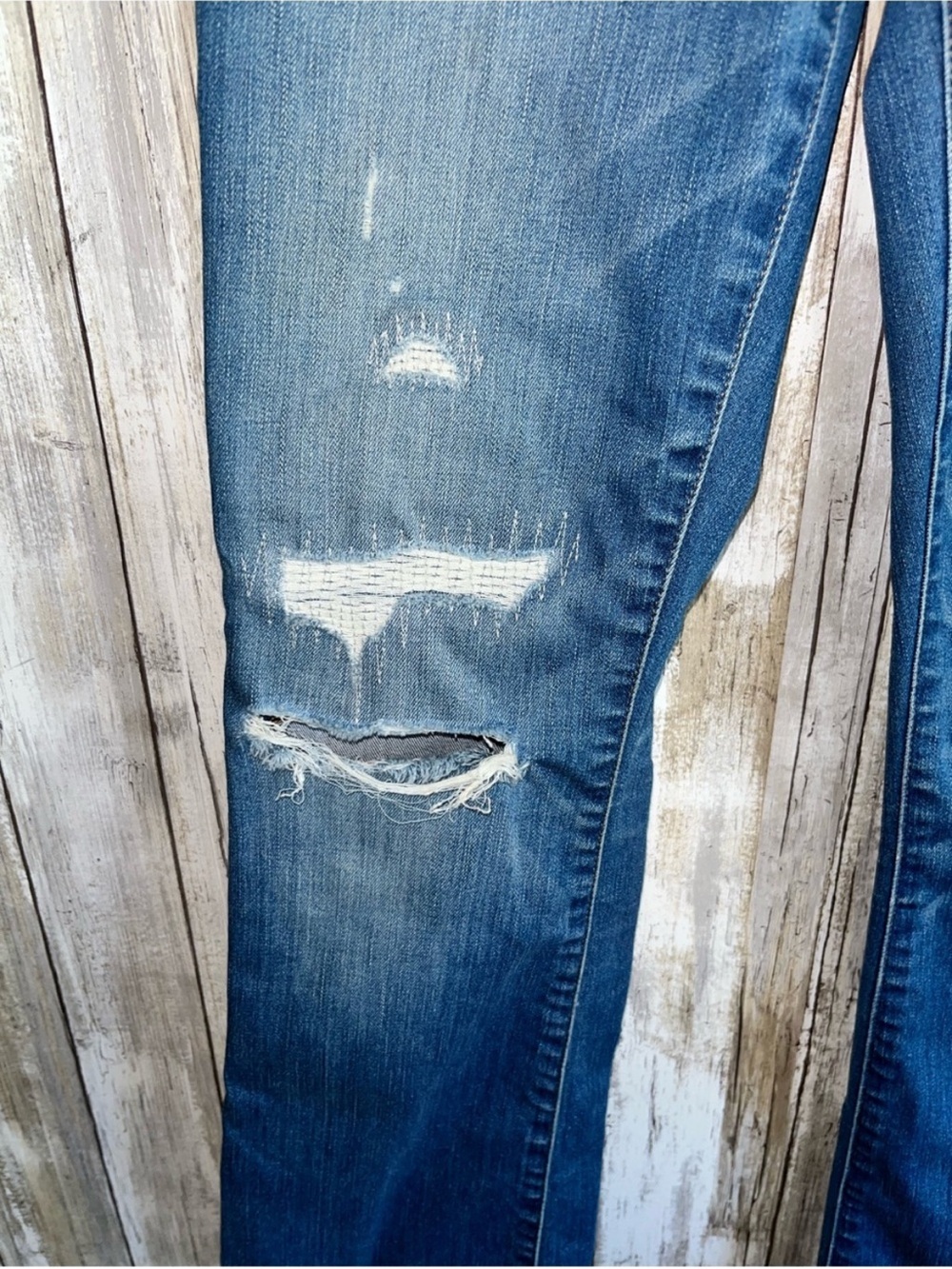 Madewell Cali Demi Boot Jeans 24 Distressed Raw Hem Button Fly Medium Wash - Picture 3 of 9
